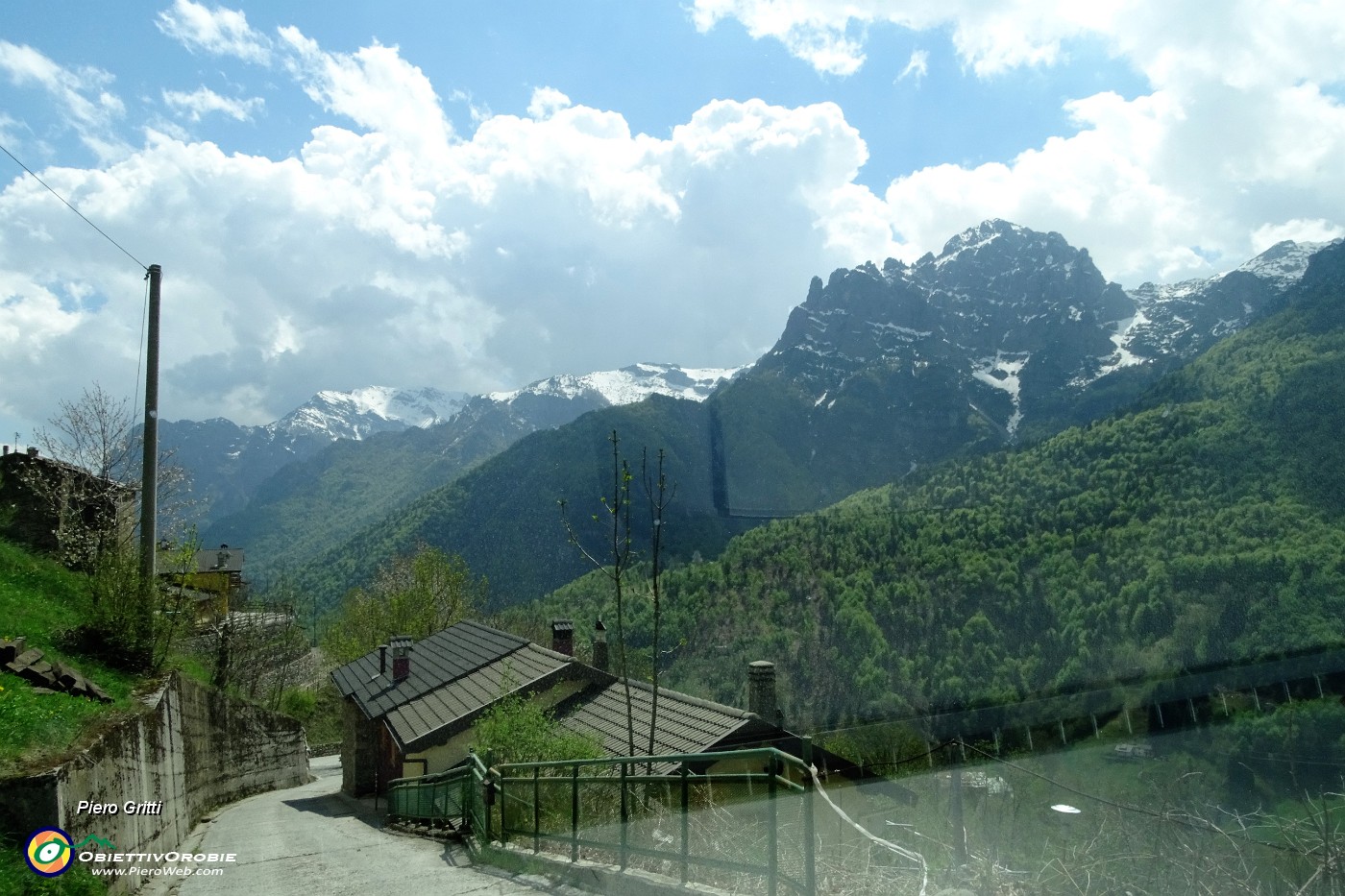 76 Tratti ripidi con fondo cementato.JPG